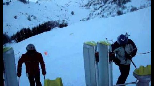 27-11-2010 simolimo ski team inaugura in anticipo la stagione a limone.wmv