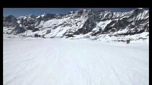 Luke skiing a red run in cervinia