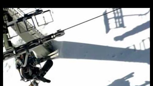 Sci di discesa in valle d'aosta