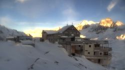 Rifugio Bella Vista 2842 m