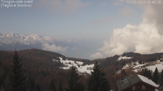 Aprica Trivigno e la Svizzera visti dal Baradello