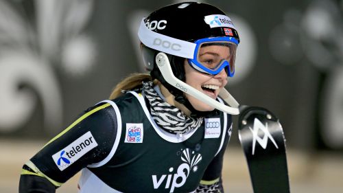 L12: Sh. le sorelle Løseth guidano la squadra norvegese di slalom