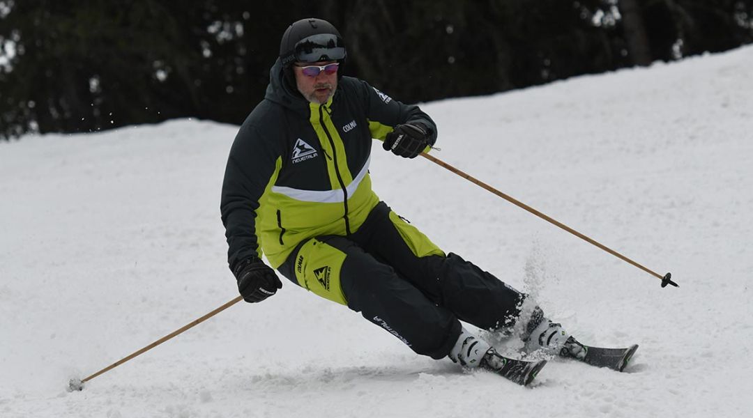 Marco Peratello al test di Elan Amphibio 18 Ti2 (2022)