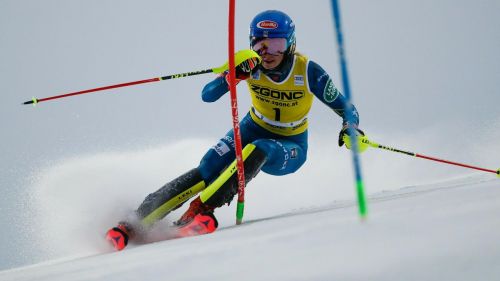 Shiffrin is back: è subito dietro a vlhova nella prima manche
