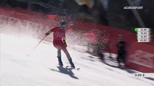 Odermatt col brivido, ma vince ancora in gigante: rivivilo!