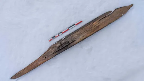 Tra i ghiacci di Norvegia emergono gli sci da discesa della preistoria