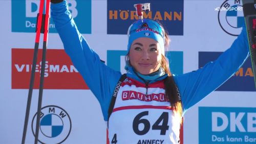 Dorothea wierer sorride sul podio: il video della sua premiazione