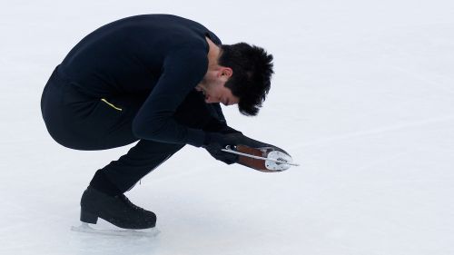 Evan Lysacek rinuncia anche a Skate America