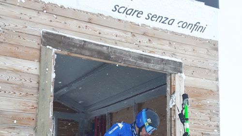 Slalomgigantisti di Italia, Svizzera e Francia in allenamento al Sestriere