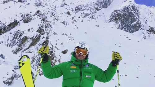 Gli slalomisti azzurri in allenamento a Saas-Fee