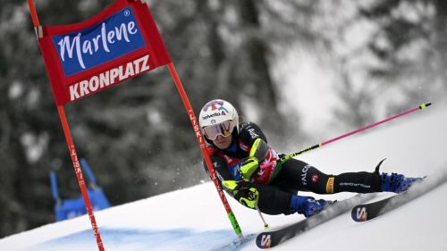 Disastro azzurro nella notte di Schladming che incorona Kristoffersen re della Planai per la quinta volta