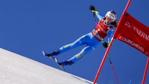 Matteo Joris porta i suoi ragazzi a Gressoney-Saint-Jean: per gli svizzeri allenamento sul 'Weissmatten'