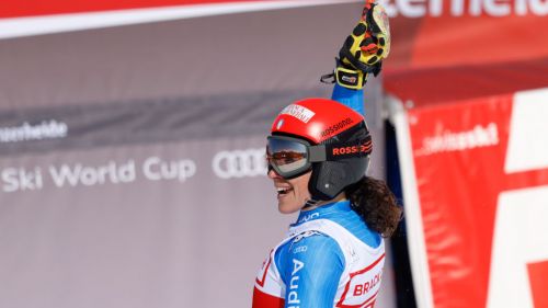 Gigante di Are: Vlhova fa paura, poi sbaglia e tiene la porta aperta, Bassino è 2^ a 3 centesimi!