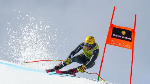 Goggia e un altro podio: Sofia è seconda dietro a Stuhec prima di... alzare la coppa!