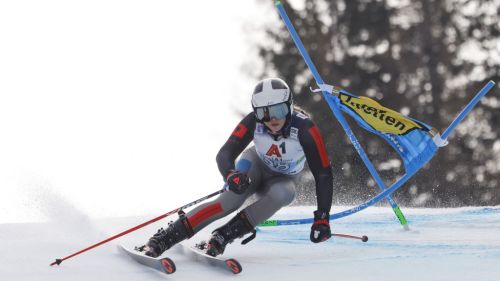 La terza magia di Sofia sull'Olympia delle Tofane: Cortina è ancora di Goggia, piegata Stuhec!