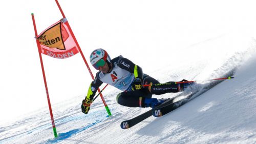 Zermatt-Cervinia. La 'prima' discesa di Coppa del Mondo transnazionale.