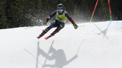 Shiffrin sfrutta benissimo il n° 1 e CAMBIA FOTO