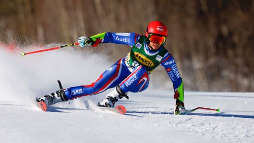Loevblom sbaglia, Escane si prende il gigante di Mayrhofen che apre la Coppa Europa: 7^ 'Tite' Sola