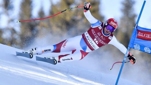 Che finale a Courchevel! Odermatt al 1° trionfo in discesa, a