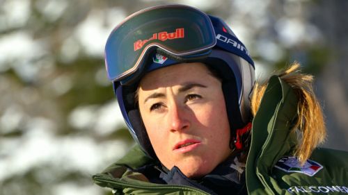 Swatch presenta tre nuovi orologi in sette colori per Beijing 2022