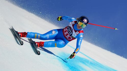 Goggia, è una delusione tremenda: è la discesa mondiale delle sorprese, trionf