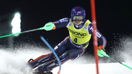E' tutta di Braathen la notte della 3Tre: vince ancora il fenomeno davanti a Yule e Kristoffersen