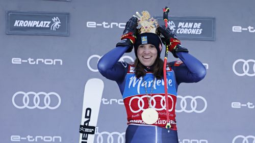 Razzo, è una notte da leggenda! Il trionfo di un campione infinito, lo slalom di Schladming è azzurro