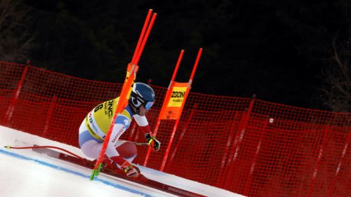 Matteo Joris porta i suoi ragazzi a Gressoney-Saint-Jean: per gli svizzeri allenamento sul 'Weissmatten'