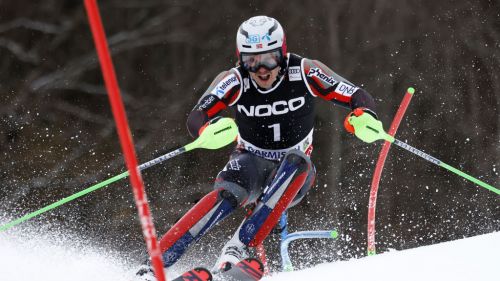 Alle 9.00 lo start dell'ultimo gigante della stagione: Hector-Worley per la coppa, Bassino-Brignone per il podio