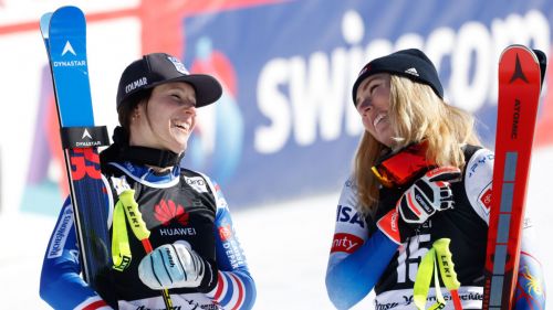 Prima da brividi a Lenzerheide: Hector, Shiffrin e Worley volano, Brignone lontana e Bassino e Vlhova out