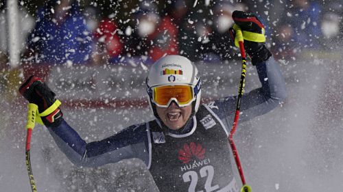 Emanuele Buzzi chiude alla grande: in super-g il suo primo titolo italiano, Innerhofer ancora d'argento