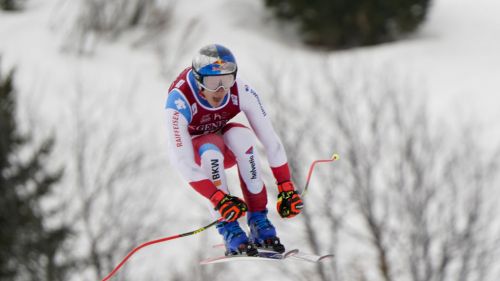 Programma ritardato a Soelden: piove