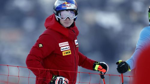 Odermatt fa già spavento sul Rettenbach: solo Braathen tiene il passo, out De Aliprandini