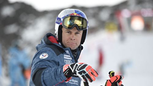 Goggia sorride: 'Non ho sciato benissimo, ma è un gran risultato'. Curtoni: 'Difficile fidarsi in queste condizioni'