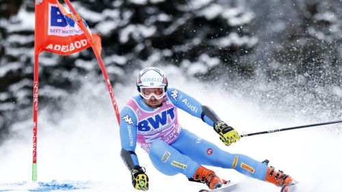 Emilia Mondinelli domina lo slalom tricolore: la 2004, fuori