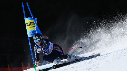 Paralleli mondiali: Holdener continua la collezione d'oro, Schmid scrive la storia per la Germania