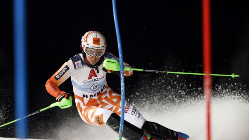 Vlhova batte Shiffrin nella notte di Flachau: ecco il primo trionfo stagionale della slovacca