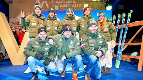 E' il giorno della 3Tre, Vinatzer carica il pubblico: 'Voglio sentirvi'. Condizioni ok sul Canalone Miramonti