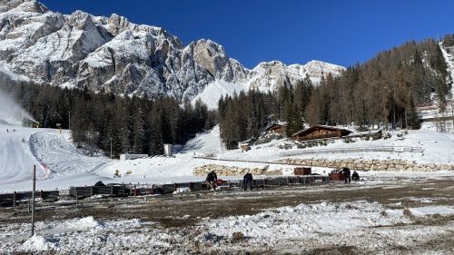 Val Gardena, la discesa sprint è di Kriechmayr: continua la 'maledizione' per Odermatt
