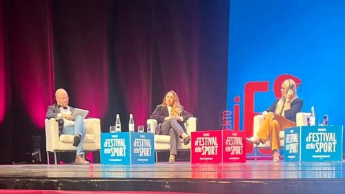 vigliamo dare esempio