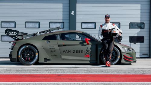 vigliamo dare esempio