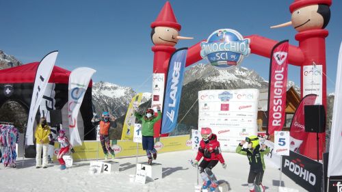 Emanuele Buzzi chiude alla grande: in super-g il suo primo titolo italiano, Innerhofer ancora d'argento