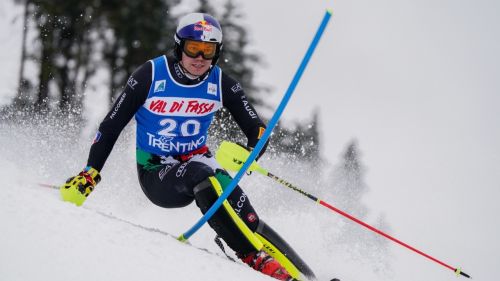 Odermatt è una furia: prima manche dominante sulla Gran Risa, altra mazzata per De Aliprandini