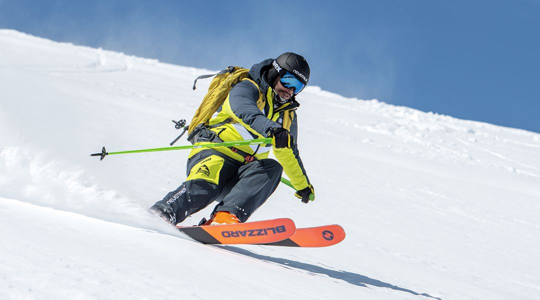 Nicola Sertorelli al test di Blizzard Rustler 10 (2022)