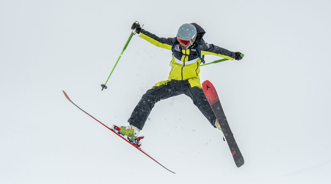 Lena Attorresi al test di Atomic Maverick 95 Ti (2022)