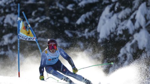 Sofia... ecco l'urlo! Poker in discesa a Cortina come Kostner per una Goggia chirurgica