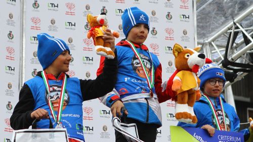 Chronos d'Or 2024, il campione dei campioni in Francia è Cyprien Sarrazin: 'La più grande emozione il bis a Kitz'
