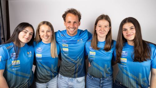 Sì Val Gardena, ce l'hai fatta! Sarà Mondiale dopo 59 anni, l'Italia festeggia a Reykjavik