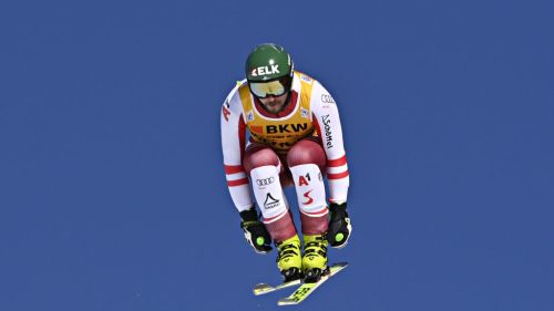Rast e Holdener ci sono, ma Shiffrin comanda con quasi mezzo secondo sulle stelle svizzere a Gurgl