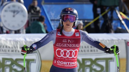 Sofia... ecco l'urlo! Poker in discesa a Cortina come Kostner per una Goggia chirurgica